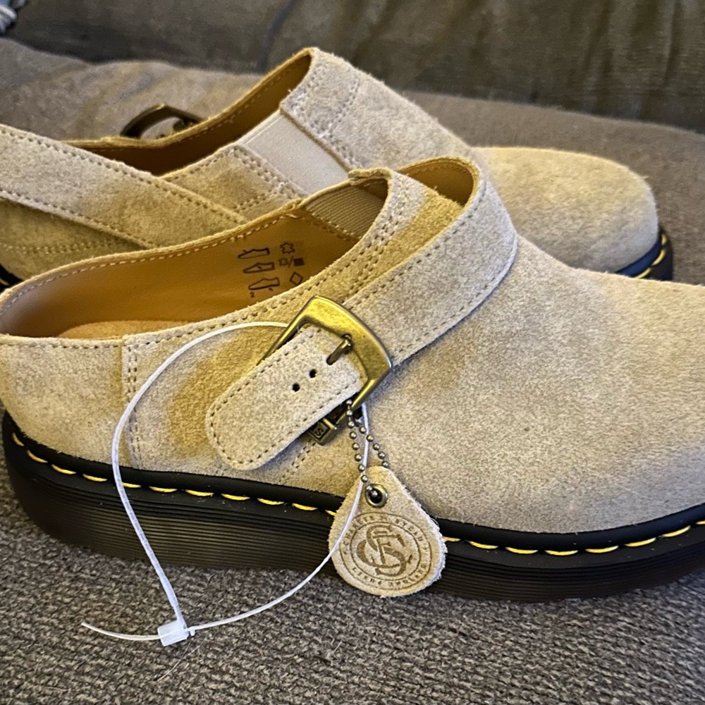 Dr. Martens men’s Suede mules